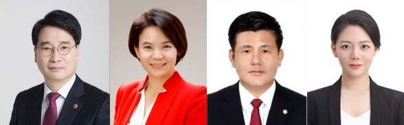 ▲ (왼쪽부터) 윤홍창 수석대변인, 이옥규·박노학·안지윤 대변인.ⓒ김영환 충북지사 후보 캠프
