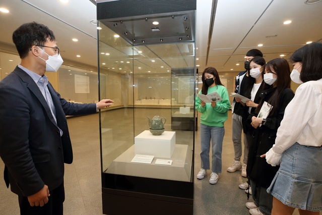 ▲ 계명대학교 행소박물관에서는 4월 29일부터 6월 30일까지 ‘고려음(高麗飮), 청자에 담긴 차와 술 문화’라는 주제로 특별전을 개최한다고 밝혔다.ⓒ계명대