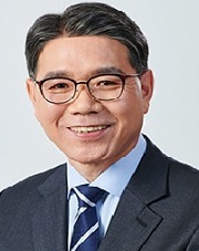 ▲ 민주당 천안시장 후보 이재관 전 인사혁신처 소청심사위원장.ⓒ이재관 천안시장 선거 캠프