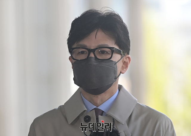 ▲ 한동훈 법무부 장관 후보자가 지난 4월15일 오전 인사청문회 준비단 사무실이 마련된 서울고등검찰청사로 첫 출근하고 있다.ⓒ정상윤 기자