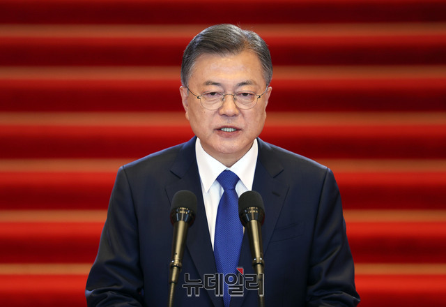 ▲ 문재인 대통령이 9일 오전 청와대 본관에서 퇴임 연설을 하고 있다. ⓒ뉴시스