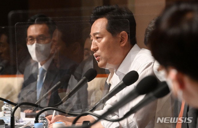 ▲ 오세훈 국민의힘 서울시장 후보가 17일 서울 중구 프레스센터에서 열린 관훈토론회에서 모두발언을 하고 있다 ⓒ뉴시스