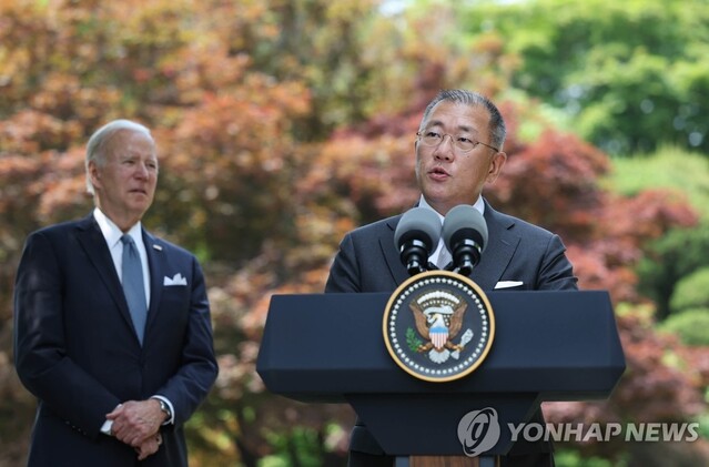 정의선 현대차그룹 회장이 22일 오전 서울 용산구 그랜드 하얏트 호텔에서 조 바이든 미국 대통령을 만난 자리에서 발언하고 있다.ⓒ연합뉴스