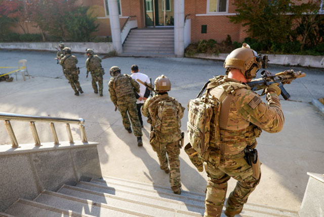 ▲ 2019년 11월 한미 특수부대가 군산 미군기지에서 실시한 연합훈련. 당시 국내 언론들은 '참수작전 훈련'이라고 해석했으나 미군은 