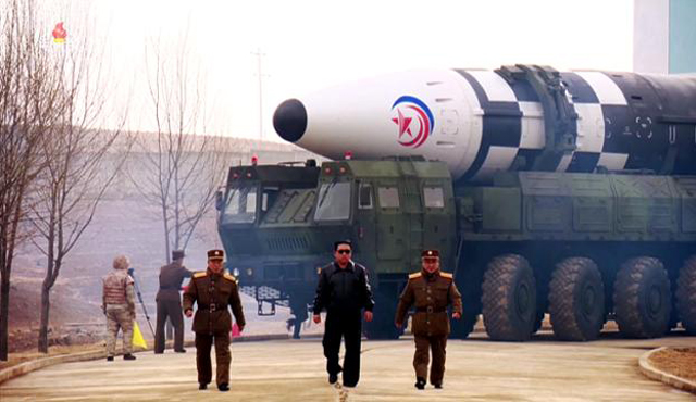 ▲ 지난 3월 북한 관영매체가 공개한 '화성-17형' 발사 영상. 뮤직비디오처럼 만들어 화제가 됐다. ⓒ뉴시스. 무단전재 및 재배포 금지.
