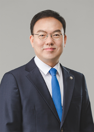 ▲ 청주시의회 민주당 원내대표에 새로 선출된 박완희 의원.
ⓒ더불어민주당 충북도당