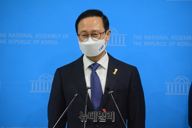 ▲ 홍영표 더불어민주당 의원 ⓒ이종현 기자