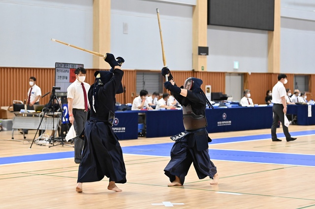 ▲ 청송군(군수 윤경희)은 오는 6월 11일부터 12일까지 양일간 청송국민체육센터에서 제23회 경상북도지사기 생활체육검도대회를 개최했다.ⓒ청송군