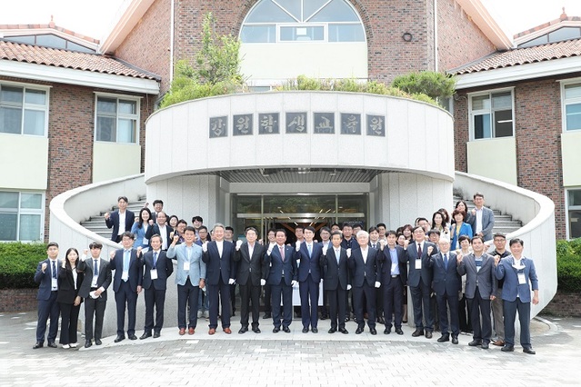 ▲ 신경호 강원도교육감 당선인 인수위가 13일 공식 출범했다.ⓒ신경호 당선인 인수위