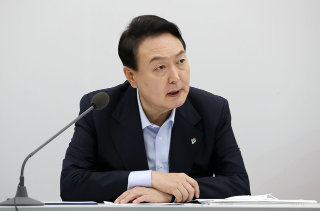 ▲ 윤석열 대통령이 경기도 성남시 판교제2테크노밸리 기업성장센터에서 16일에 열린 '새정부 경제정책방향' 발표 회의에서 발언하고 있다.ⓒ뉴시스