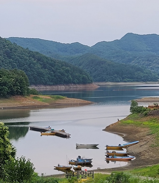 ▲ 가뭄으로 저수율이 눈에 띄게 즐어 들은 대청댐(충북 보은군 회남면).ⓒ뉴데일리 D/B