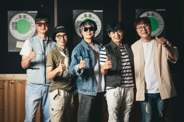 ▲ 왼쪽부터 에메랄드캐슬 지우, 조정현, K2김성면, 이규석, 이정봉.ⓒ마포문화재단