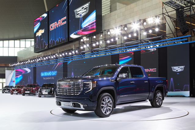 ▲ GM 브랜드 데이에서 첫 공개된 GMC '시에라 드날리' 모습. ⓒ한국지엠