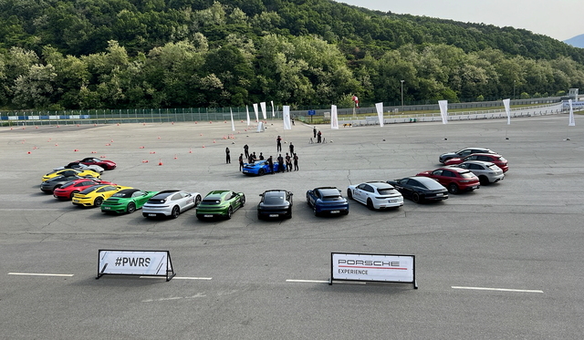 ▲ 포르쉐 드라이빙 익스피리언스에 모인 포르쉐의 주요 라인업. ⓒ김재홍 기자