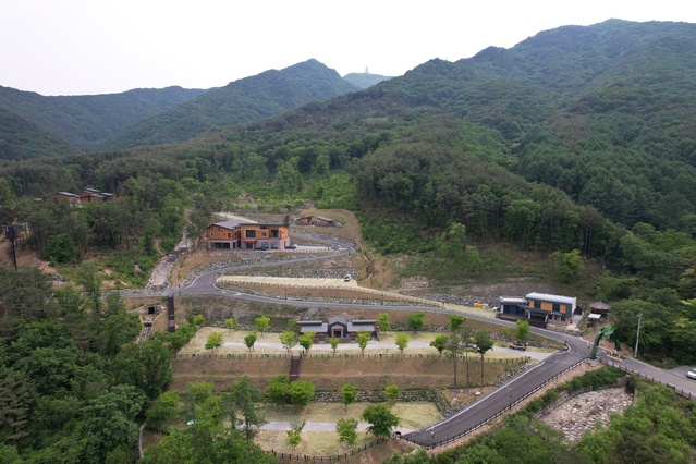 ▲ 청도군은 날로 증가하는 산림 생태·휴양 수요에 부응하기 위해 청도자연휴양림을 6월 23일부터 개장했다.ⓒ청도군