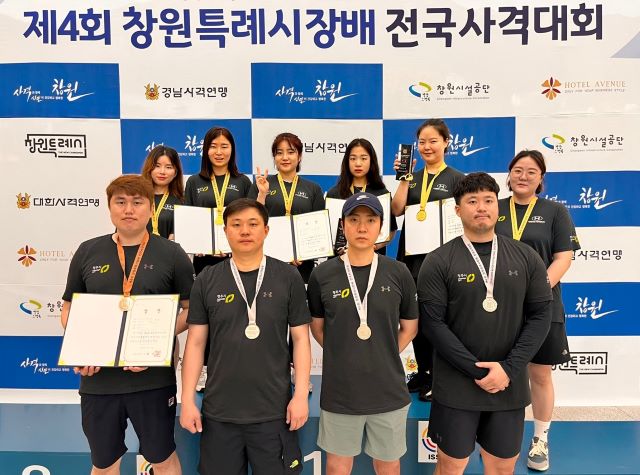 ▲ (뒷줄 왼쪽부터) 유서영, 박다혜, 조은영, 김진영, 김용경, 한유림 선수. (앞줄 왼쪽부터) 정유진, 목진문, 장하림, 고은석 선수.ⓒ청주시