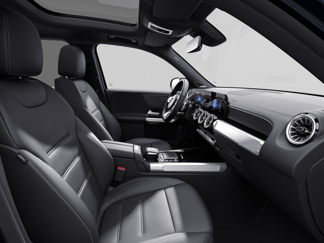 ▲ 'EQB 300 4MATIC AMG 라인'의 내부 모습. ⓒ벤츠코리아