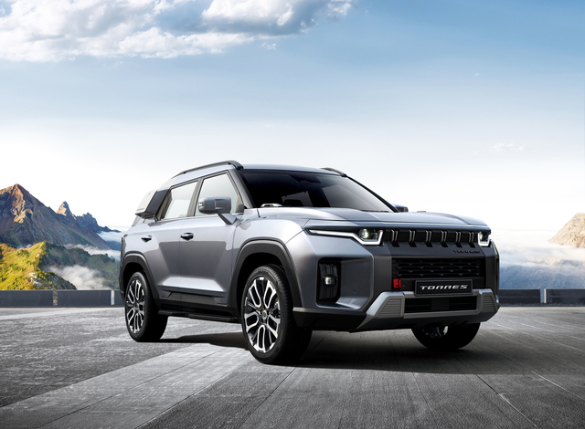 ▲ 내달 출시를 앞둔 토레스. 쌍용차의 새로운 디자인 철학이 반영됐다. ⓒ쌍용차