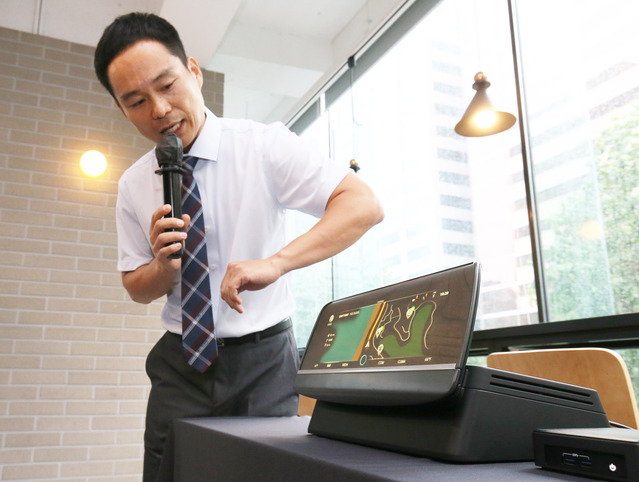 ▲ 김장수 차장이 직접 샤이테크 기술을 시연했다. ⓒ콘티넨탈코리아