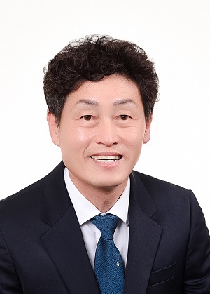 ▲ 신임 박한범 옥천군의회 의장.ⓒ옥천군의회
