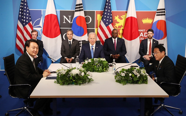 ▲ 나토 정상회의를 계기로 열린 한미일 정상회담 모습. ⓒ뉴시스. 무단전재 및 재배포 금지.
