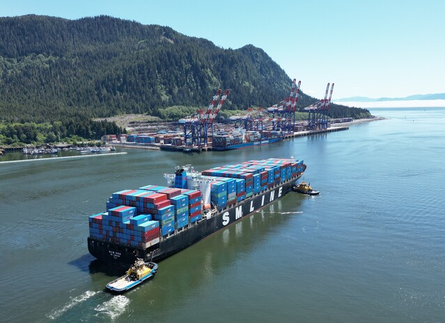 ▲ 캐나다 프린스 루퍼트 항에 입항 중인 'SM 엔티안호'. ⓒSM상선