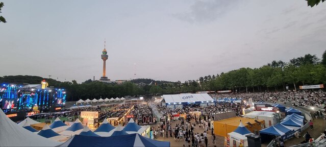 ▲ 대구 치맥 페스티벌에서 가장 넓은 공간인 두류야구장에 설치된 '프리미엄 치맥클럽'