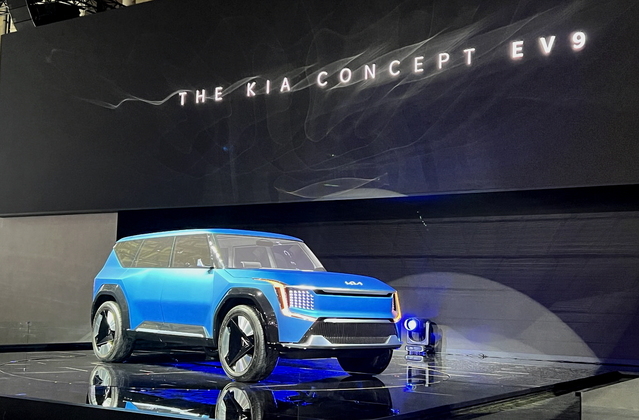 ▲ 이번 모터쇼에서 공개된 기아 EV9 콘셉트카. ⓒ김재홍 기자