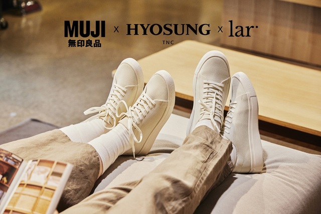 ▲ 효성티앤씨, 무인양품, 엘이알이 협업해 만든 '리젠 스니커즈'.ⓒ효성티앤씨