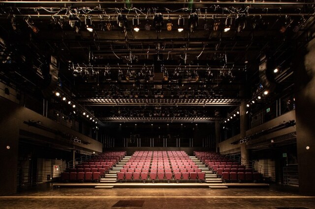 ▲ 20일 정식 개관한 대학로극장 쿼드 내부 모습.ⓒ서울문화재단