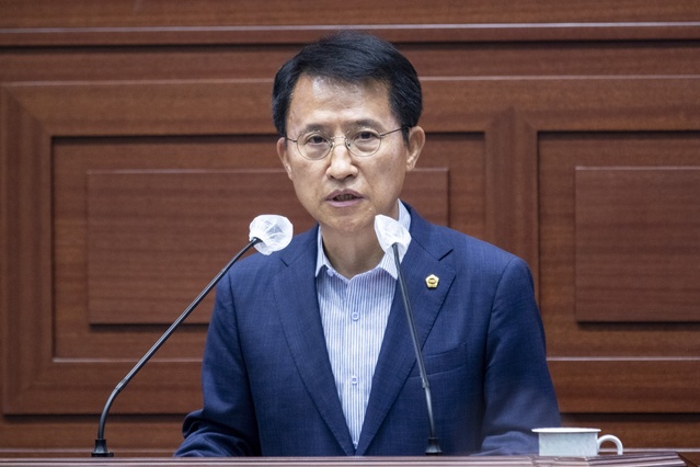 ▲ 김원석 경상북도의회 의원(울진, 국민의힘)은 제333회 임시회 제2차 본회의 5분자유발언을 통해 울진산불 피해에 대한 경북도의 조속한 복구와 재건 노력을 촉구했다.ⓒ경북도의회