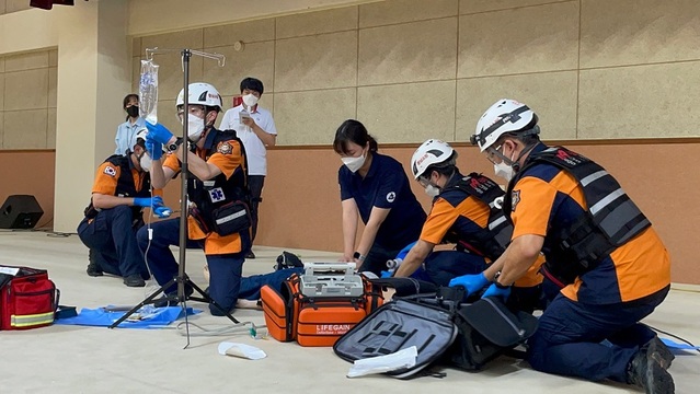 ▲ 소방본부 사진(최고 119구급대) : 천안서북소방서 대표팀의 경연 참가 장면.ⓒ충남소방본부