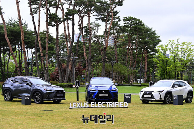 ▲ 렉서스는 최근 PHEV, BEV 라인업을 출시하며 전동화 비전을 본격화한다는 계획이다 ⓒ뉴데일리DB