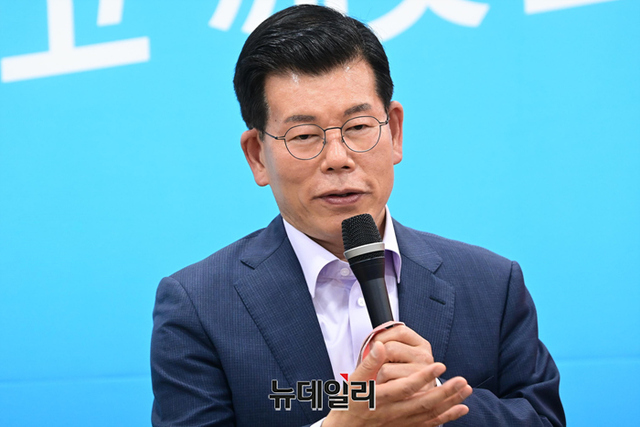 ▲ 장영하 변호사가 지난 6월 5일 경기 성남시 안철수 선거캠프에서 열린 해단식에서 발언을 하고 있다.ⓒ강민석 기자