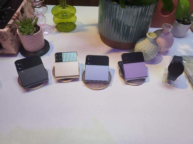 ▲ 갤럭시 Z 플립4 외관 ⓒ장소희 기자