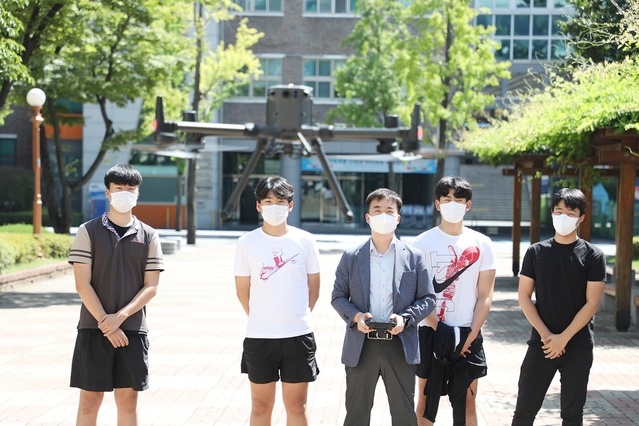 ▲ 영남이공대학교(총장 이재용) 건설시스템과가 건설분야 정규직 취업률 80%(2021년 기준)와 토목직 기술공무원 배출로 주목받고 있다.ⓒ영남이공대