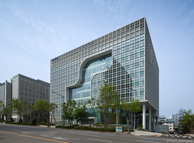 ▲ ⓒ이지스자산운용