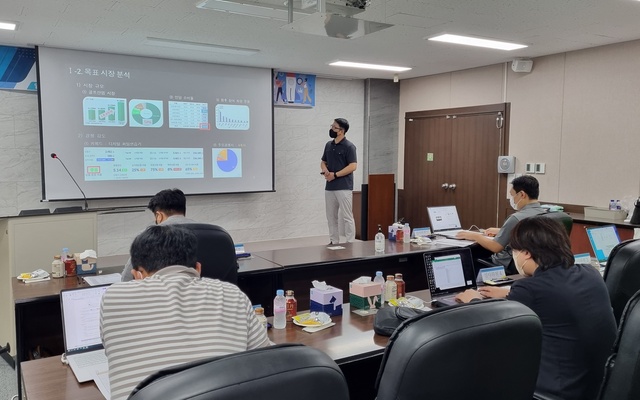 ▲ 국립금오공과대학교(총장 곽호상)에 위치한 경북 구미 강소특구육성사업단이 우수 창업자 경진대회를 통해 선발된 13팀에게 총 2억 원의 시제품 제작비를 지원한다.ⓒ국립금오공대