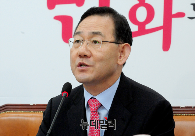 ▲ 주호영 국민의힘 비상대책위원장이 18일 오전 국회에서 열린 비상대책위원회의에서 발언을 하고 있다.ⓒ이종현 기자