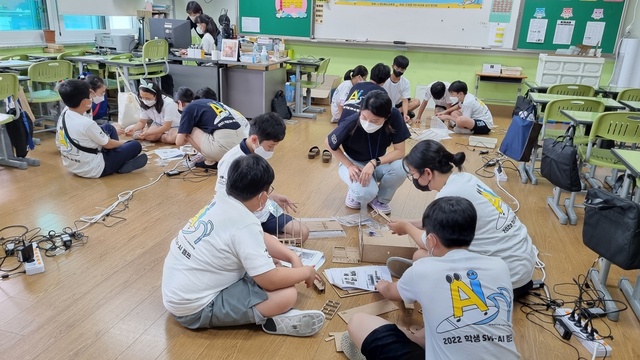 ▲ 경북교육청(교육감 임종식)은 SW-AI 공교육 강화를 위해 (가칭)G-MOOC (경북 대규모 공개 온라인 강좌) 플랫폼 구축, 교원 연수 경비 지원 등 새로운 사업을 발굴해 올 하반기부터 추진한다고 26일 밝혔다.ⓒ경북교육청