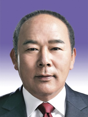 ▲ 경상북도의회 한창화 도의원은 설 명절을 앞두고 9월 2일에 사랑의 손길이 필요한 이웃을 살피고 온정을 나누기 위해 노인복지시설을 방문했다.ⓒ경북도의회