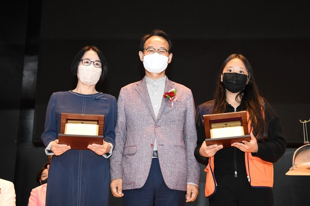 ▲ 영주비봉라이온스클럽(회장 박철준)은 24일 영주시국민체육센터에서 다문화가족 등 350여 명이 참석한 가운데 제8회 영주시 다문화가족 어울림 축제를 개최했다.ⓒ영주시