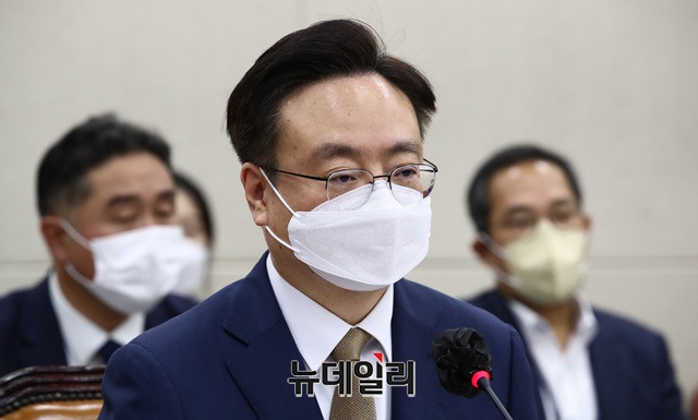 ▲ 조규홍 보건복지부 장관 후보자가 27일 열린 국회 인사청문회에 참석해 발언하고 있다. ⓒ공동취재사진