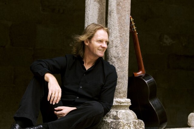 ▲ 클래식 기타리스트 데이비드 러셀.ⓒ마포문화재단