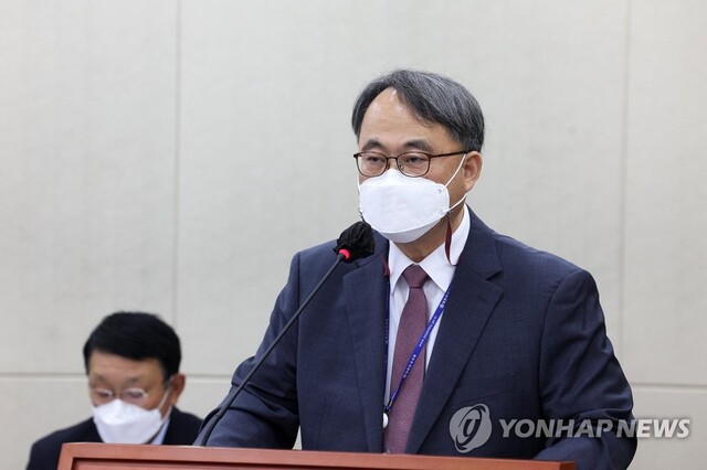 ▲ 주영수 국립중앙의료원장이 12일 국회에서 열린 국정감사에서 업무보고를 하고 있다. ⓒ연합뉴스