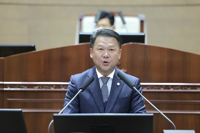 ▲ 권오중 천안시의회 의원.ⓒ천안시의회