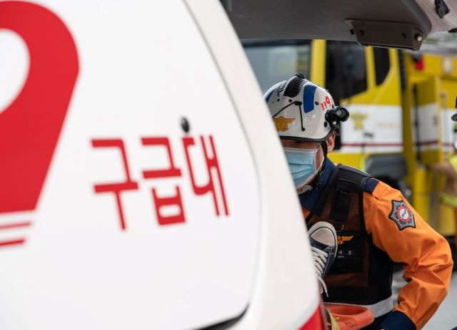 ▲ 충북소방본부 구조작업 장면.ⓒ충북소방본부