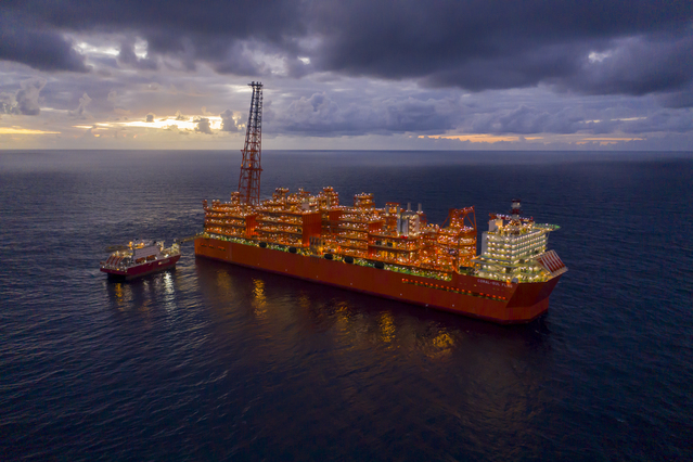 ▲ 한국가스공사는 14일 모잠비크 Area4 광구의 최초 상업화 프로젝트인 코랄 사우스(Coral South) 사업에서 첫 LNG 생산 및 선적을 완료했다. ⓒ가스공사