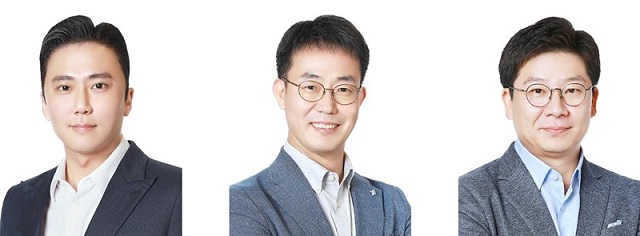 ▲ (왼쪽부터) 홍정혁 사장, 류철한 전무, 민승배 전무ⓒBGF그룹