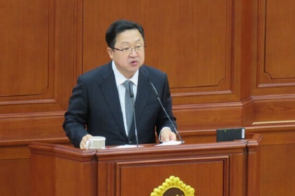 ▲ 이장우 대전시장이 21일 대전시의회에서 열린 시정 질문에서 민경배 의원 질의에 답변하고 있다.ⓒ대전시의회